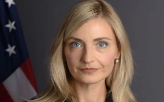 '허위조작정보 근절법' 공개비판한 美국무차관 곧 방한