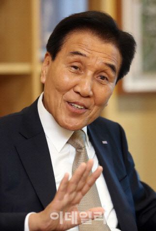 김지완 BNK금융지주 회장(사진= 이데일리DB)