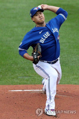 류현진 '3승을 향한 역투'[게티이미지/AFP=연합뉴스]