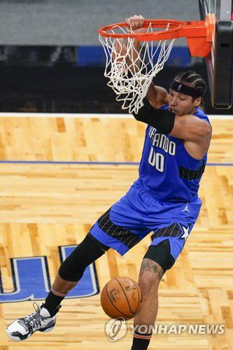 에런 고든의 덩크[AP=연합뉴스]