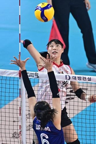 정윤주의 스파이크[한국배구연맹 제공. 재판매 및 DB 금지]