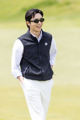 LIV 골프 대회장을 찾은 배우 박서준 씨.[LIV 골프 제공. 재판매 및 DB 금지]