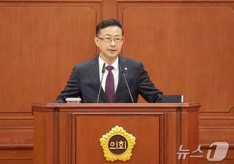 민경배 대전시의원이 21일 대전시의회 제285회 임시회 2차 본회의에서 시정질문을 하고있다.(대전시의회 제공.재판매 및 DB금지)/뉴스1