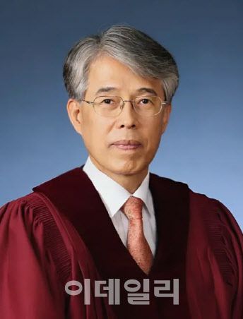 조용호 전 헌법재판관