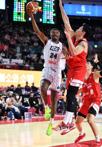 KCC 알제리 드숀 존슨 [KBL 제공. 재배포 및 DB 금지]