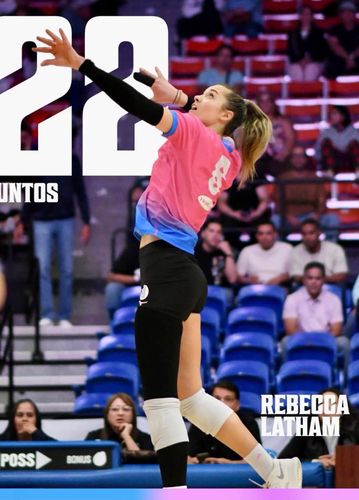 메츠 선수 시절 스파이크하는 레베카[레베카 인스타그램 캡처. 재판매.DB 금지]