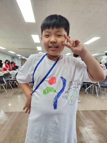 28일 승리기원 시구에 나설 2024 대한민국 아동총회 서울 대표 김시윤 어린이. 사진=LG트윈스 제공