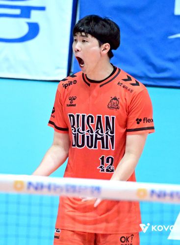 포효하는 OK저축은행의 전광인[한국배구연맹 제공. 재판매 및 DB 금지]