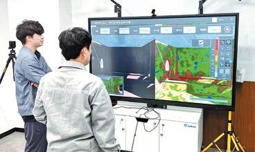 경남테크노파크의 지원으로 개발된 VR 기반 선박 도장 훈련 시스템 시연 모습. [사진 지역SW산업발전협의회]