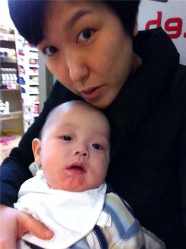 김수빈 나부협 회장과 아기 시절의 첫째 아이 모습[본인 제공]