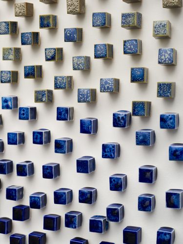 테레시타 페르난데즈 작 '화이트 포스포러스/코발트'[리만머핀 제공. 재판매 및 DB 금지]