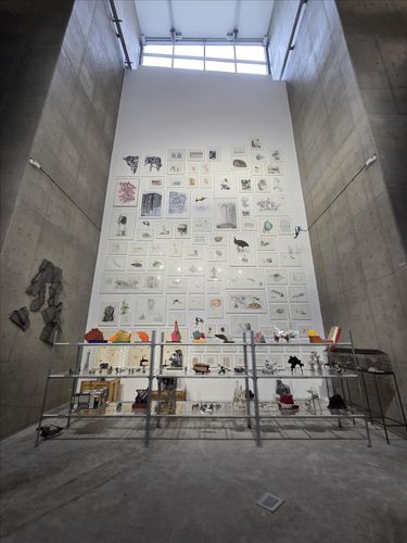 전시 전경(서울=연합뉴스) 박의래 기자 = 1일 서울 용산구 리움미술관에서 열린 '이불:1998년 이후'에 전시된 이불 작가의 드로잉, 조각 습작들. 2025.9.1. laecorp@yna.co.kr