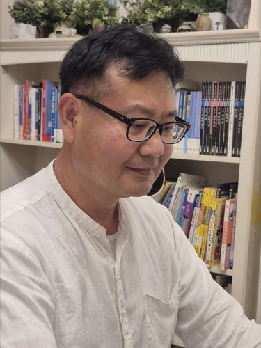 연합뉴스와 인터뷰 중인 류동익 박사[윤근영 기자 촬영]