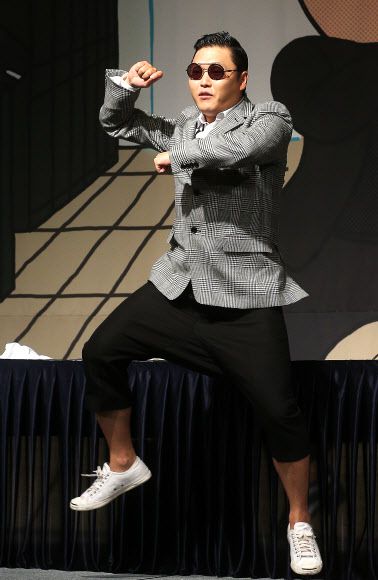 ‘강남스타일’로 월드스타로 떠오른 가수 싸이연합뉴스