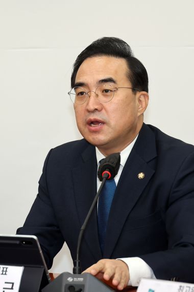 더불어민주당 박홍근 원내대표가 26일 서울 여의도 국회에서 열린 최고위원회의에서 발언하고 있다. 사진=서동일 기자