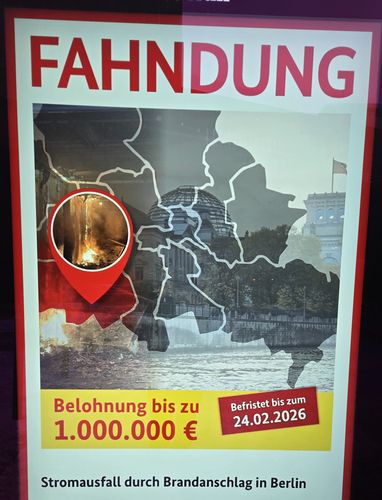 현상금 안내 광고판[촬영 김계연]