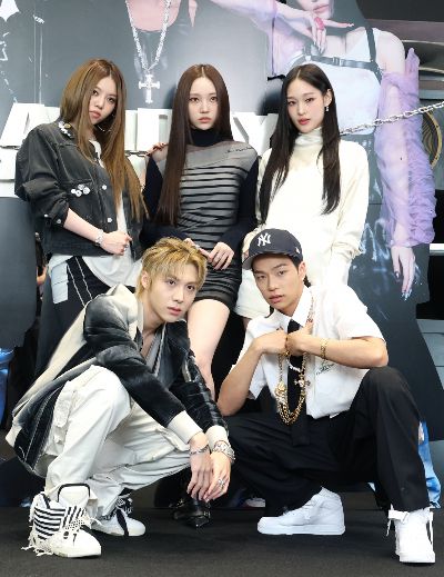 지난달 23일 데뷔한 혼성그룹 올데이프로젝트/사진=뉴스1