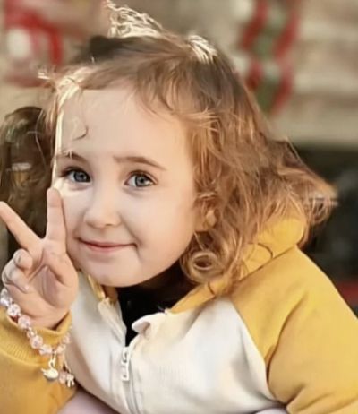 중국인 부부 사이에서 금발에 파란 눈을 가진 딸이 태어나 화제다. 알고보니 아기 증조부가 러시아인이었던 것으로 확인됐다. /사진=사우스차이나모닝포스트 갈무리