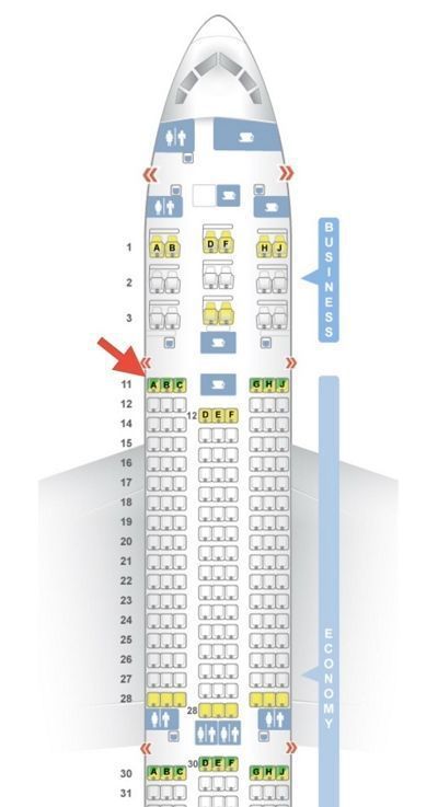 보잉 787-8 드림라이너 이코노미석의 11A 좌석 위치(화살표). X(엑스)