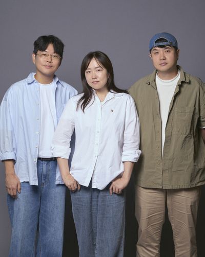 '모태솔로지만 연애는 하고 싶어' 제작진(서울=연합뉴스) 왼쪽부터 원승재 PD, 김노은 PD,  조욱형 책임PD(CP) [넷플릭스 제공. 재판매 및 DB 금지]