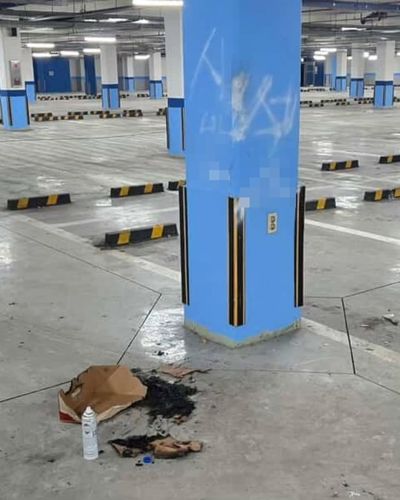 아파트 지하주차장 래커칠[독자 제공. 재판매 및 DB 금지]