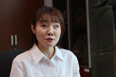 김예지 국민의힘 의원이 지난 8월29일 한겨레와 인터뷰하고 있다. 김봉규 선임기자 bong9@hani.co.kr