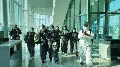 지난 2020년 5월 일명 ‘아시아 마약왕’이 강제 송환되고 있는 모습. 인천지검 제공