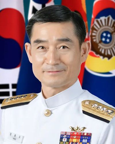 양용모 해군참모총장