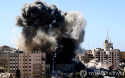 이스라엘군, 가자지구 외신 입주 건물 폭격…AP "충격과 공포 ...
