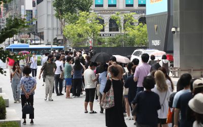 서울시민 10명 중 4명 "백신접종 후에도 코로나 이전으로 못 ...