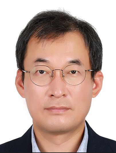 최창복 이수페타시스 대표.