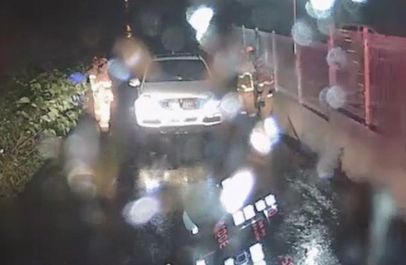 침수 차량 안전조치[제주도 소방안전본부 제공 영상 캡처. 재판매 및 DB 금지]