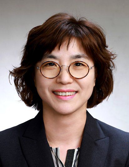 여명희 LG유플러스 최고재무책임자(CFO)·최고리스크책임자(CRO)                                  정성권 LG유플러스 정보기술(IT)·플랫폼빌드그룹장