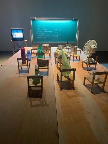 ‘자신이 도구에 불과하다고 배우는 사물들’(2010). 이은주 기자