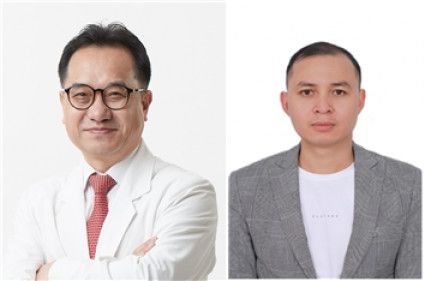 (왼쪽부터) 명승권 국립암센터 국제암대학원대학교 교수와 줭 쩡(Dung V. Tran)국제암대학원대학교 대학원생