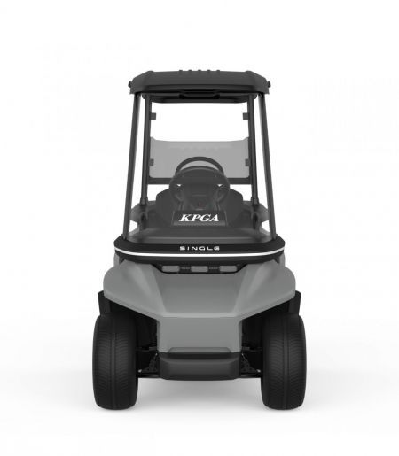 KPGA 투어는 경기위원회에 1인승 골프 카트를 지급해 경기 진행 속도를 높인다. KPGA