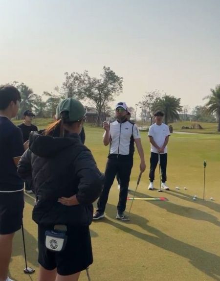 송경서 프로는 "즐거운 레슨, 쉽게 치는 레슨을 하고 싶다"고 했다. 사진제공=송경서