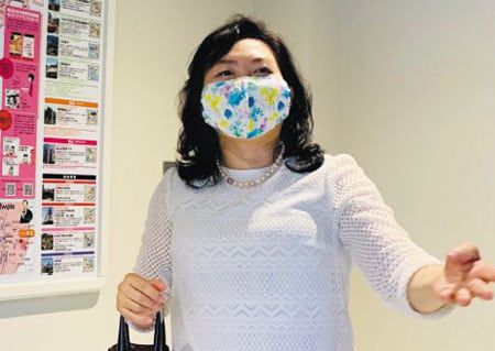 2020년 6월 14일  일본 산업유산정보센터의 가토 고코 센터장이 도쿄 특파원 공동취재단과 대화하고 있다.