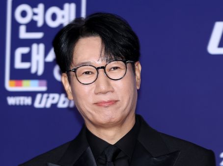 '또 대상 불발' 지석진, '홀대 논란'에 입 열었다…"여러분들 응원 모두 보고 있어"인'스타'그램 세상