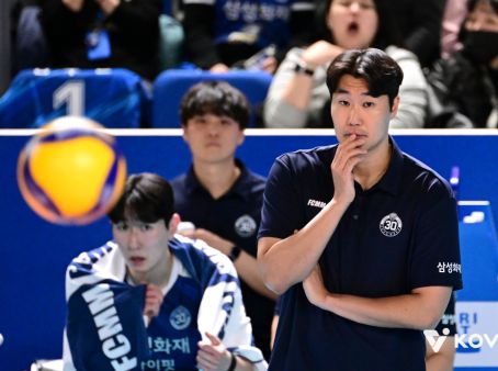 '11연패 탈출' 삼성화재, 시즌 첫 연승까지 바라본다…"OH 조합 고민, 이윤수 선발"V리그 경기 현장