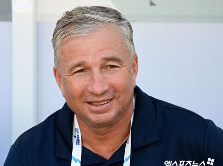 전북 이끌었던 단 페트레스쿠 감독, 암 투병 중으로 드러나…"항암 치료로 32kg 빠져"ACL과 프로축구 K리그