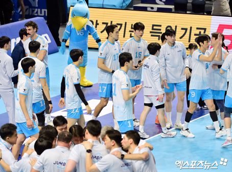 대한항공 ‘다 잡은 경기였는데’V리그 경기 현장