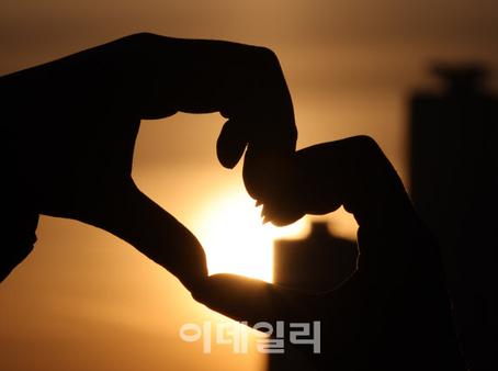 하트에 담는 새해 첫 일출사회 현장 포토