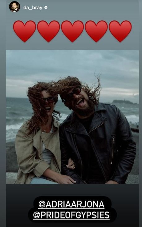 배우 제이슨 모모아, 아드리아 아르호나 커플. 사진 | 개인 채널