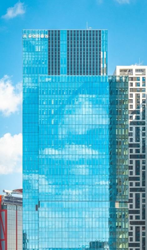 유안타증권 본사가 위치한 서울 여의도 앵커원 빌딩 [사진=유안타증권]