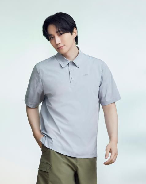 네파 '아이스테크쉘 우븐 반팔 폴로 티셔츠' 착용 이미지 [사진=네파]