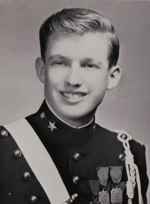 미 뉴욕군사학교(NYMA) 재학 시절의 도널드 트럼프 미 대통령. [인터넷 캡처]