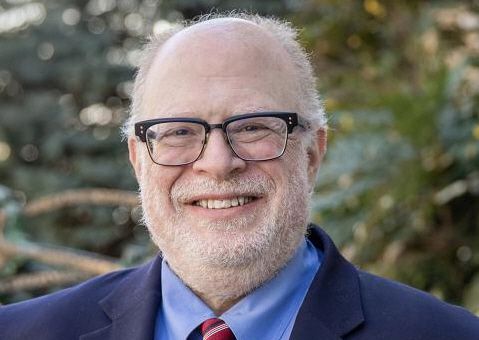 애덤 포센 PIIE 소장