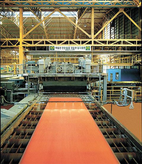 동국제강 포항제강소의 후판 제조공정. / 동국제강 제공