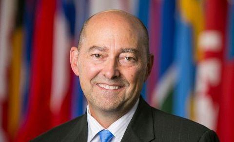 제임스 스타브리디스 블룸버그 칼럼니스트